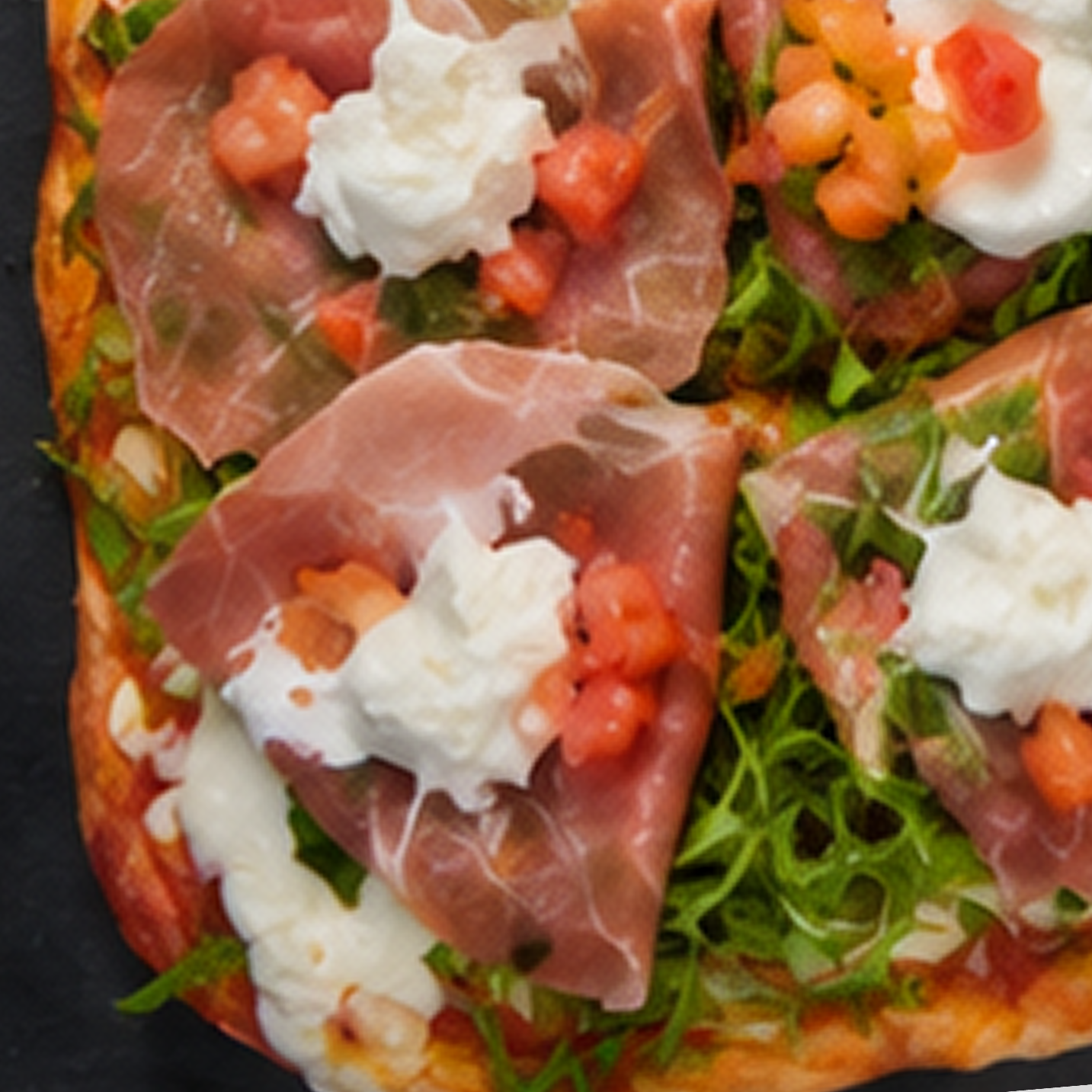 Pinsa Prosciutto e Funghi